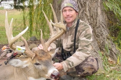 Steve Gower with his 2010 IA Archery Buck harvested on 11/15/2010. Steve's Buck had a Gross Score of 171!