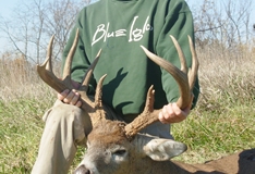Jay Vernier, Reigning 2006 Big Buck Archery Champion, Harvested in Pike County, IL 10/29/2006